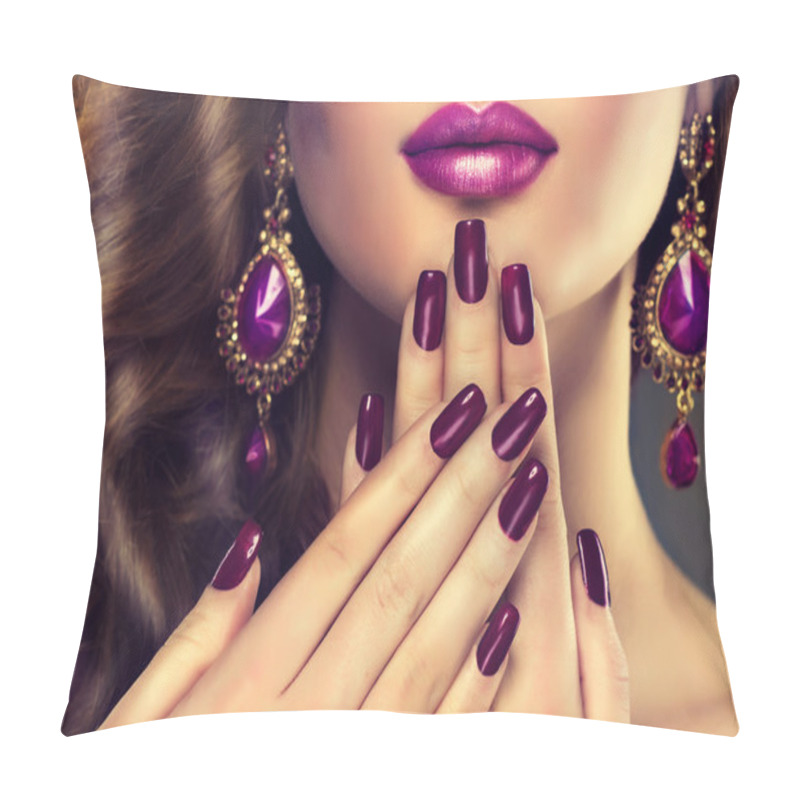 Personality  Female Face With Purple Manicure Pillow Covers