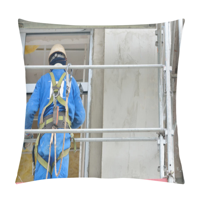 Personality  Worker On A Scaffold Pillow Covers