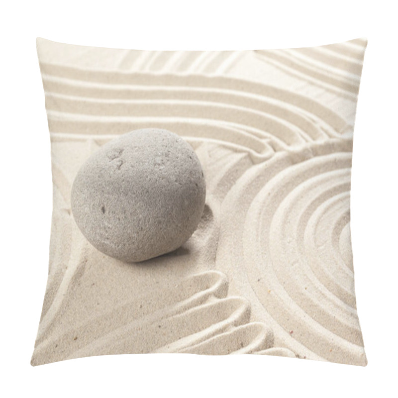 Personality  Japanese Garden Zen Stone Pillow Covers