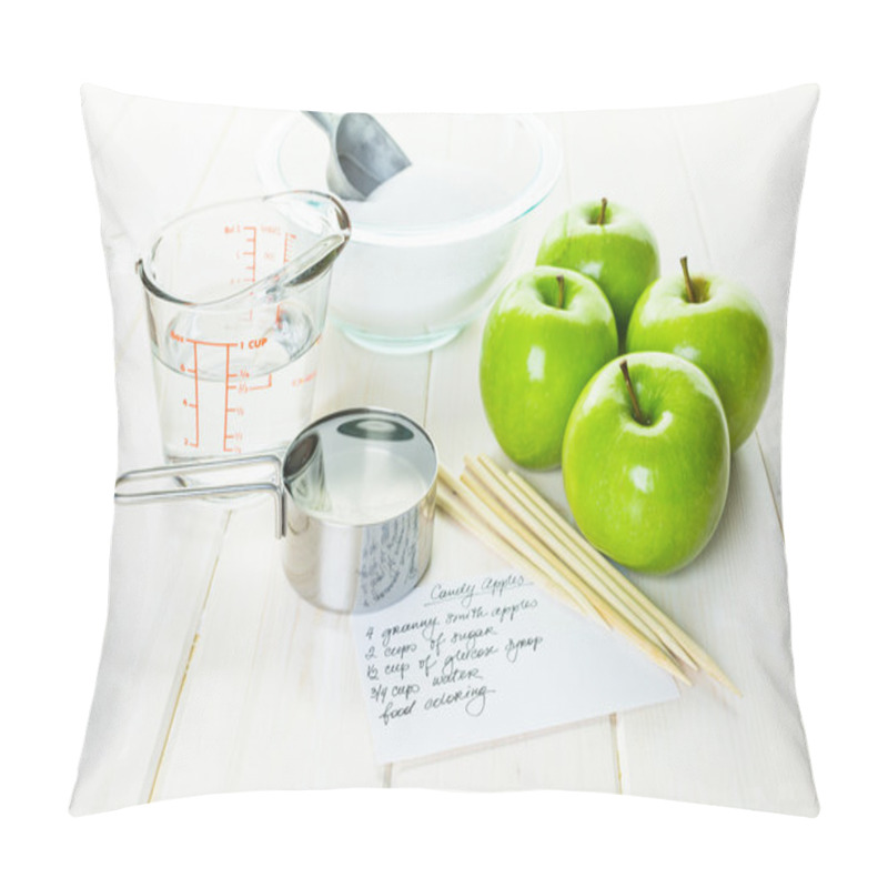 Personality  Preparing Homemade Black Candy Apples Pillow Covers