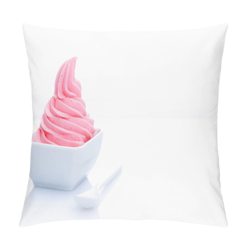 Personality  Red Frozen Yogurt With Copyspace On White Background Pillow Covers