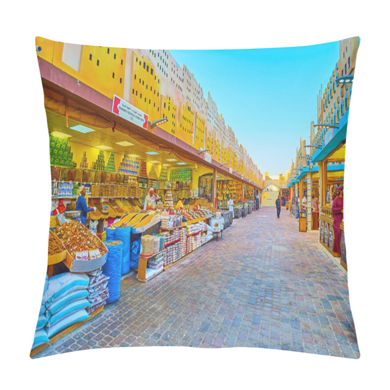 Personality  DUBAI, UAE - MARCH 5, 2020: The Line Of Spice Stalls In Yemen Pavilion Of Global Village Dubai With Wide Range Of Aroma Eastern Spices, Herbs And Traditional Tea, On March 5 In Dubai Pillow Covers