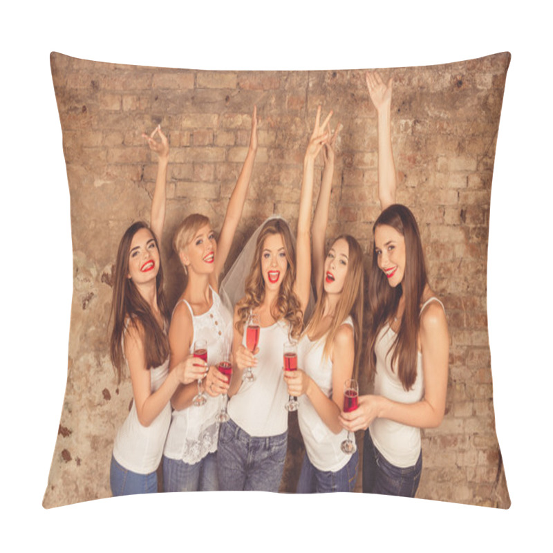 Personality  Cheerful Bride And Happy Bridesmaids Celebrating Hen-party With  Pillow Covers