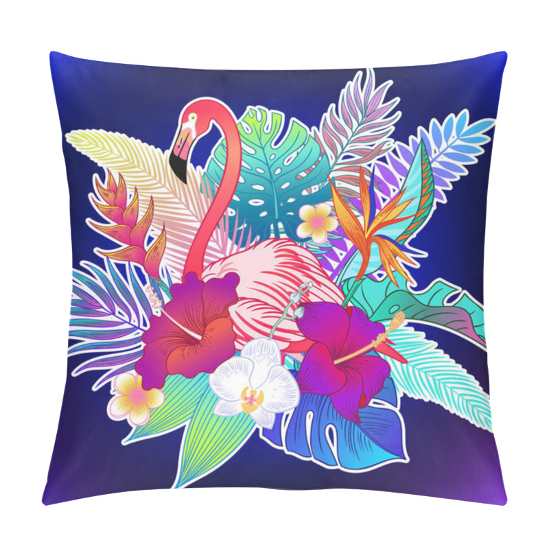 Personality  Beautiful Tropical Exotic Parrot Bird. Vector Illustration. Pillow Covers