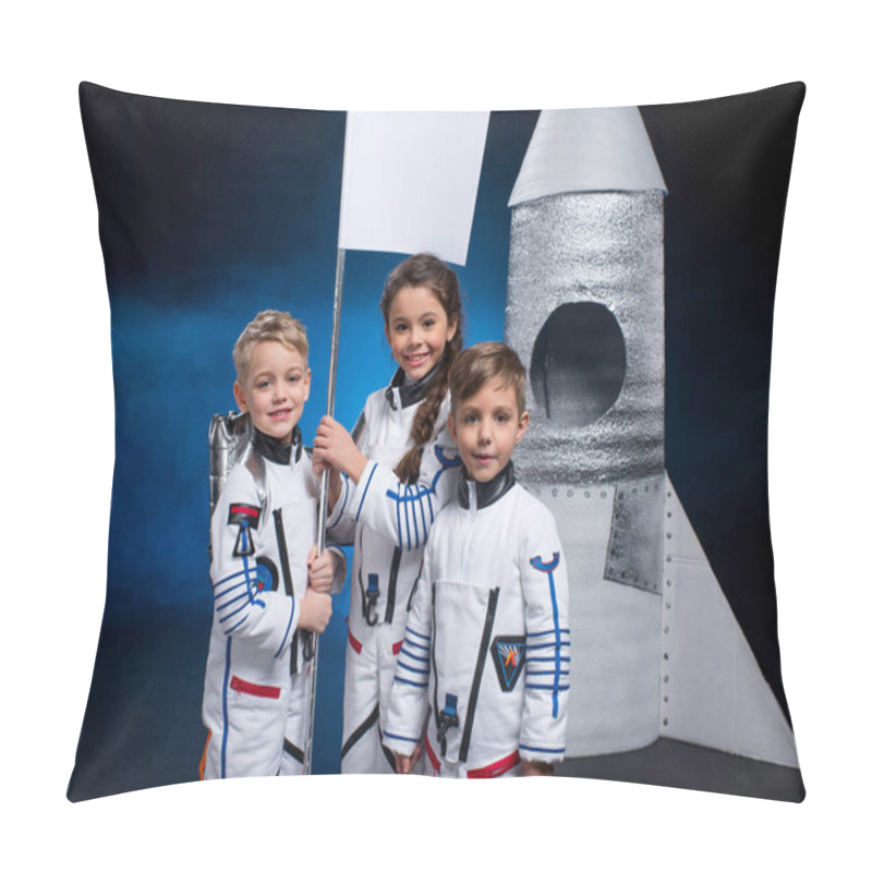 Personality  Kids Playing Astronauts Pillow Covers