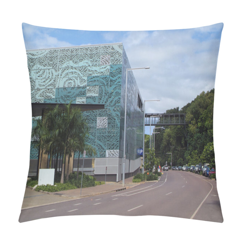 Personality  Australia, Darwin Pillow Covers