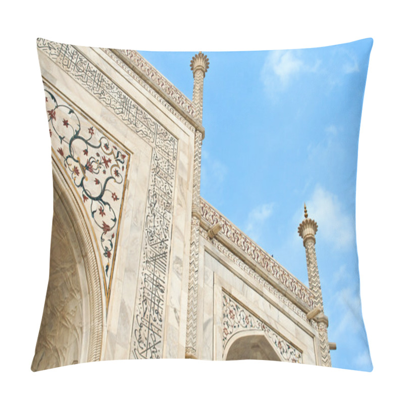 Personality  Taj Mahal pillow covers