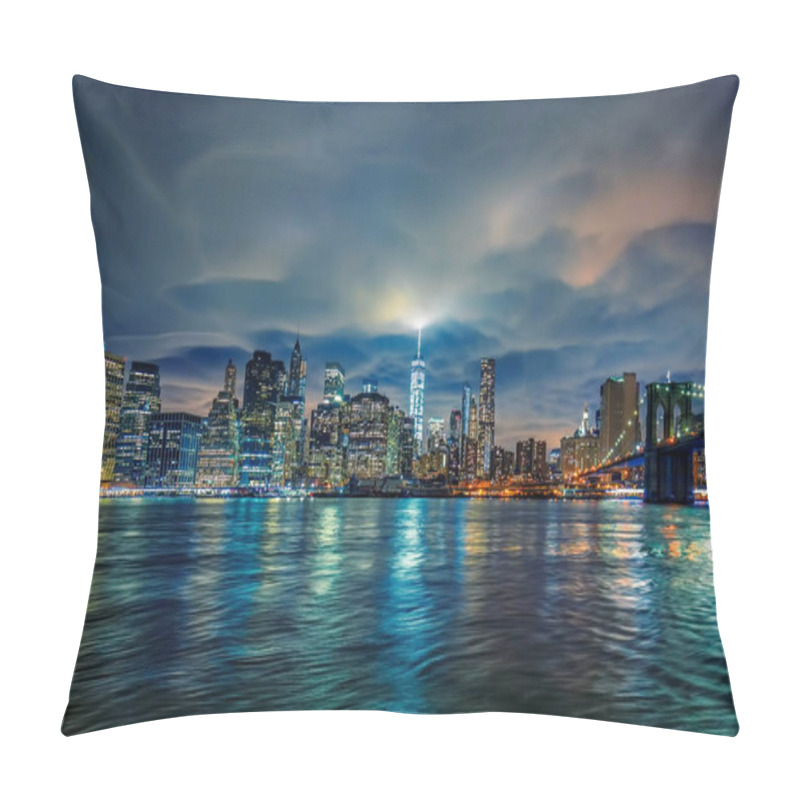 Personality  View Of Manhattan With Clouds, NYC. Pillow Covers