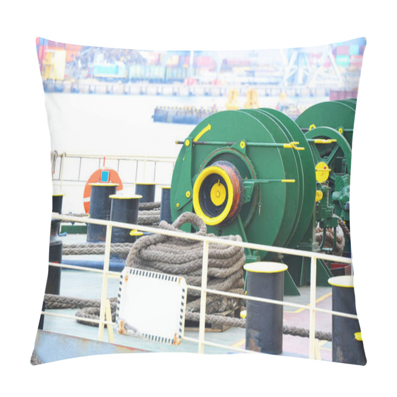 Personality  Mooring Winch With Hawser Pillow Covers