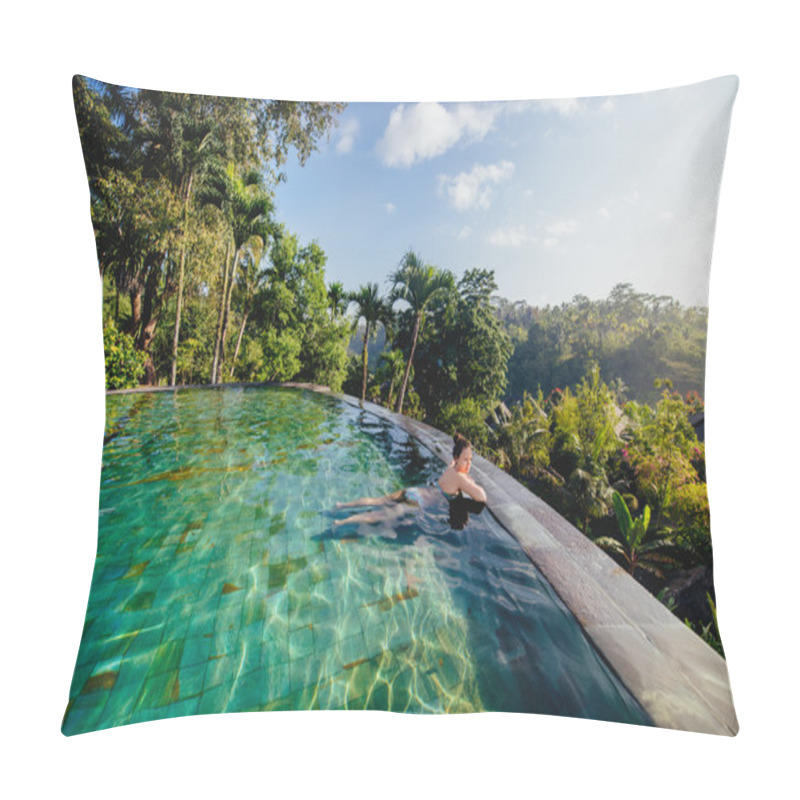 Personality  Portrait Of Beautiful Woman In Luxurious Resort. Young Girl Taking A Bath And Relaxing At Infinity Swimming Pool Pillow Covers