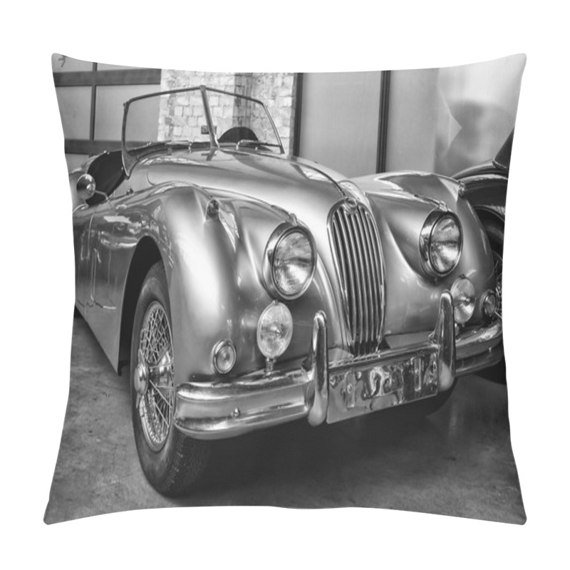 Personality  Sport Car Jaguar XK140 Roadster, (black And White) Pillow Covers