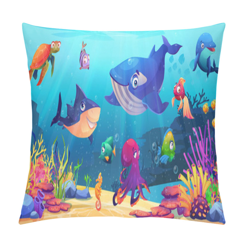 Personality  Underwater World, Marine Life, Sea Ocean Animals Pillow Covers