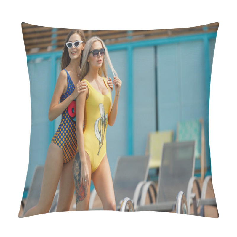 Personality  Two Attractive Girls With Long Hair Are Posing Near Pool On The Sun. Pillow Covers