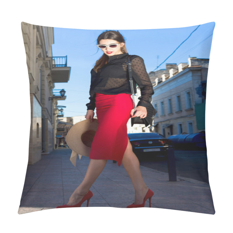 Personality  Autumn Fashion Close Up Portrait Pillow Covers