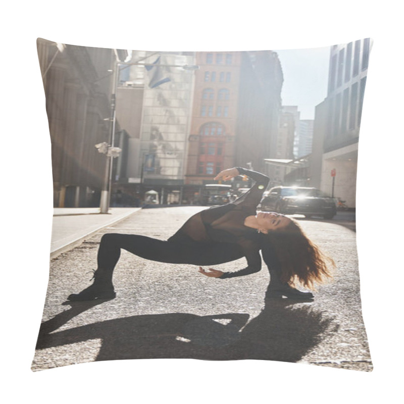 Personality  A Young Woman Dances On A New York City Street, Her Body Contorted In A Graceful Pose. Pillow Covers