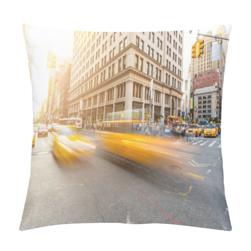 Personality  Busy Road Intersection In Manhattan, New York, At Sunset Pillow Covers