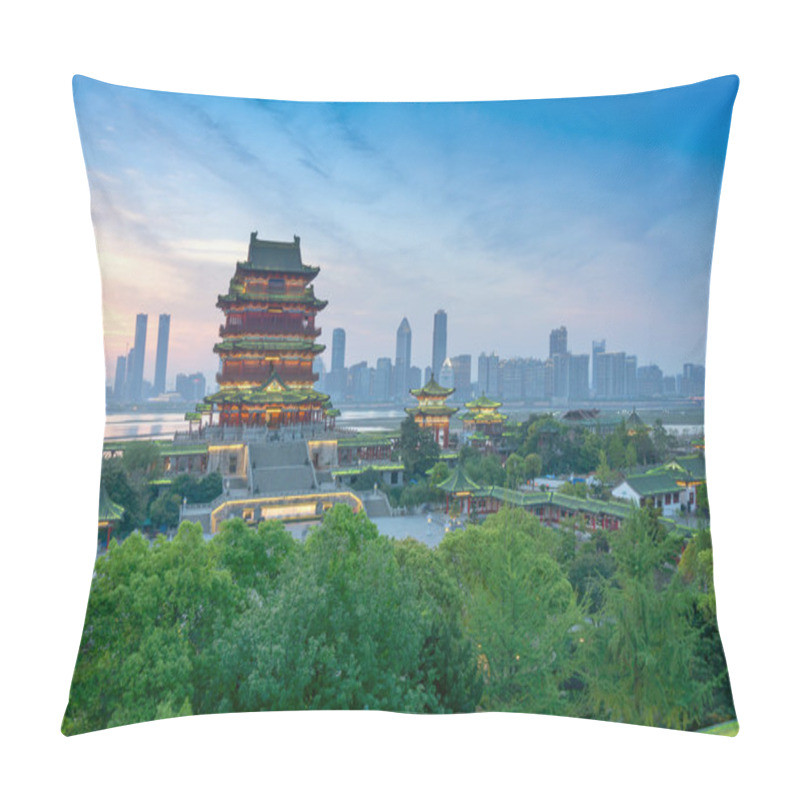 Personality  Nanchang Tengwang Pavilion At Night Pillow Covers