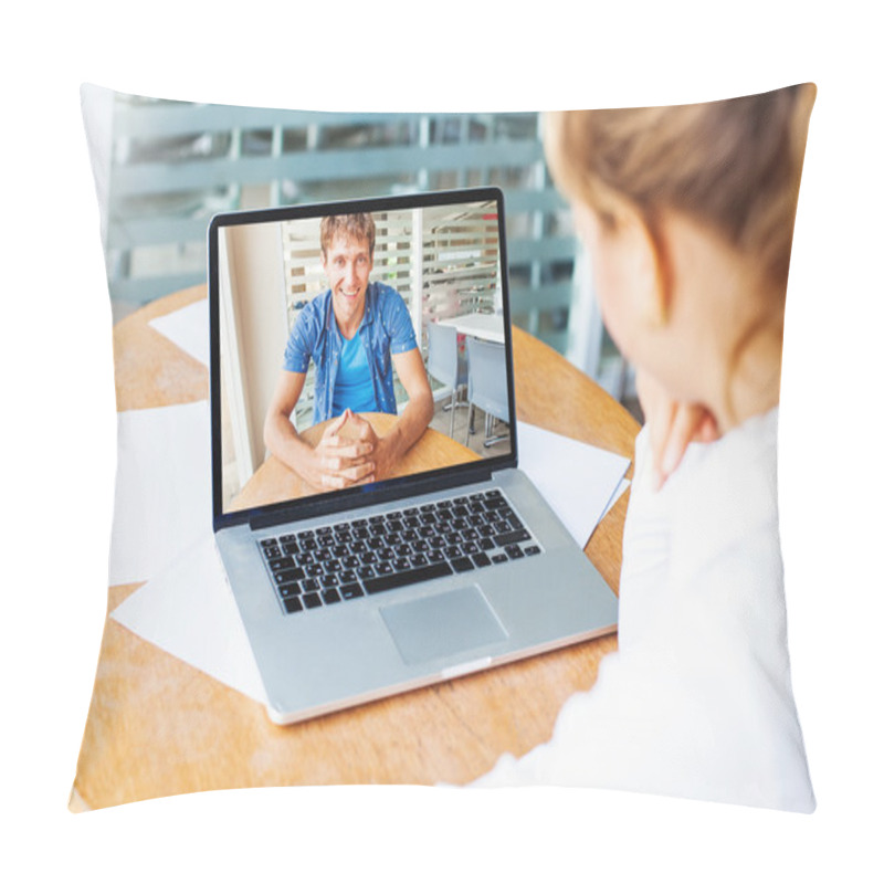 Personality  Woman And Man Talking On Web Camera   Pillow Covers