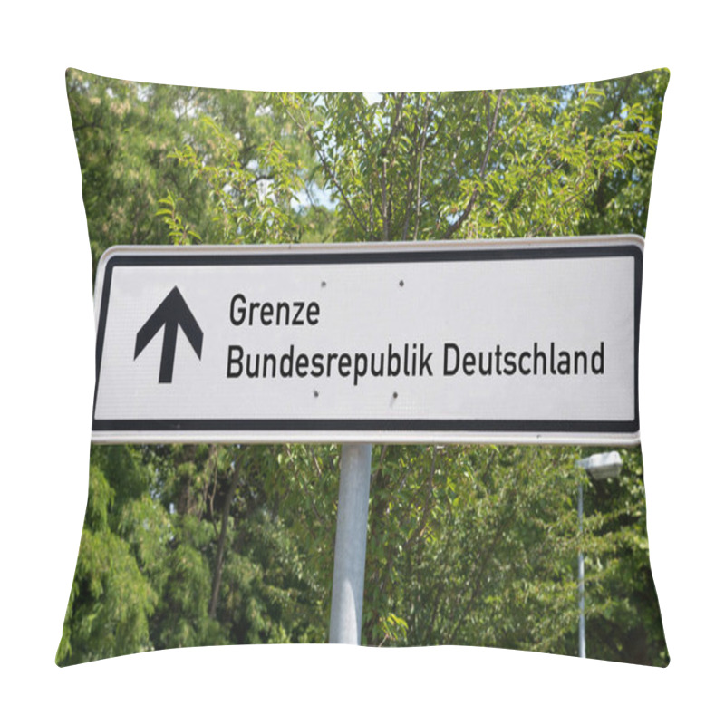 Personality  Note On The German Border Pillow Covers