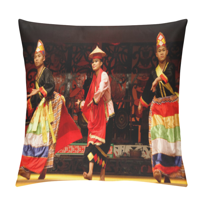 Personality  Borneo Indigenous Native Dances Pillow Covers