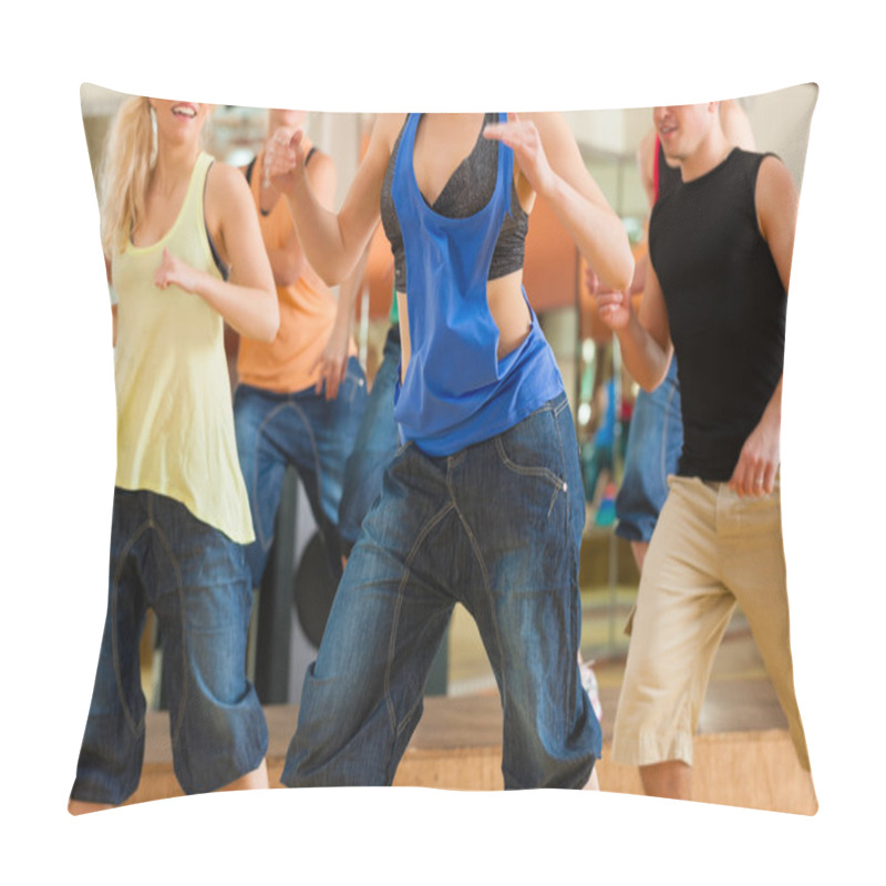 Personality  Young People Dancing In A Studio Pillow Covers