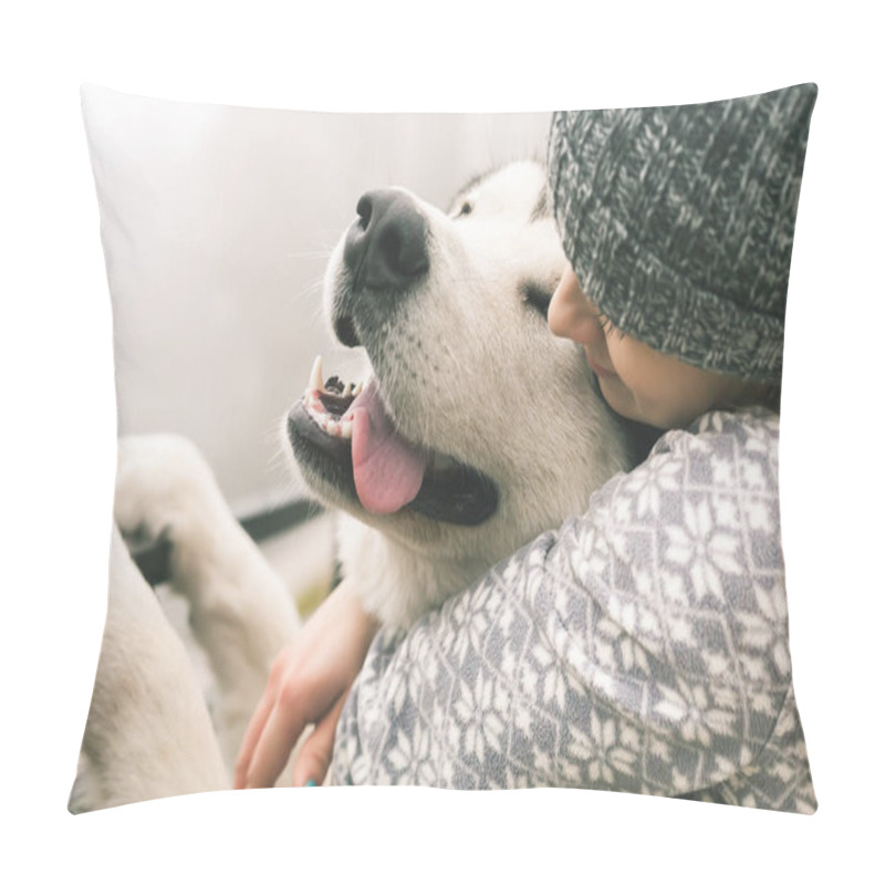 Personality  Image Of Young Girl With Her Dog, Alaskan Malamute, Outdoor Pillow Covers