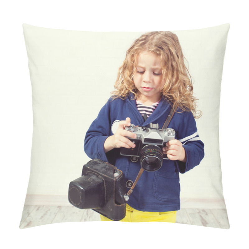 Personality  Little Girl Photographing Pillow Covers