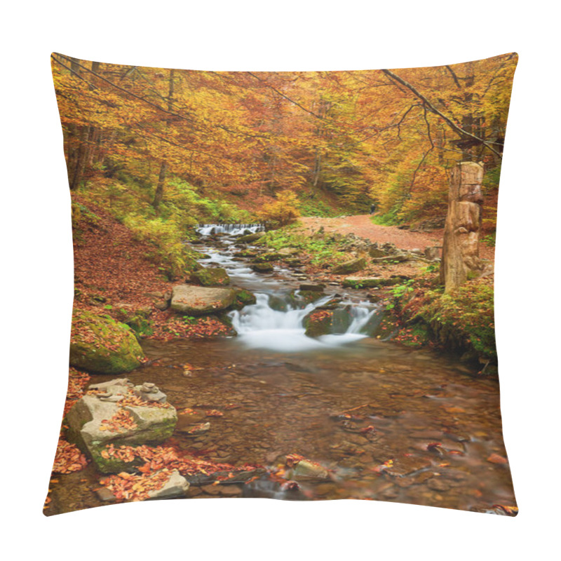 Personality  Autumn River Gracefully Winds Its Way Through A Picturesque Mountainous Forest. The Tranquil Waters Create A Serene Atmosphere, Reflecting The Vibrant Hues Of The Surrounding Fall Foliage. Pillow Covers