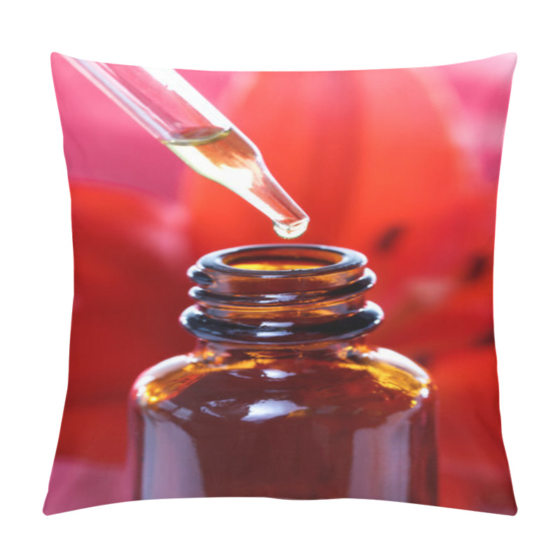 Personality  Herbal Medicine Dropper Bottle With Flowers Pillow Covers