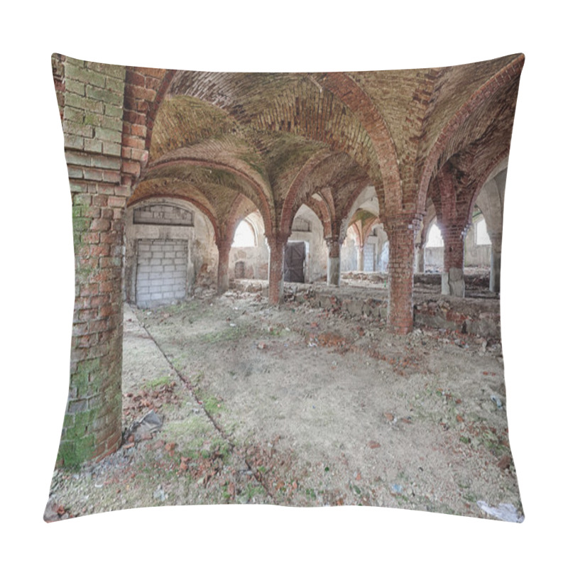 Personality  Forgotten Stable With A Beautiful Brick Vault Pillow Covers