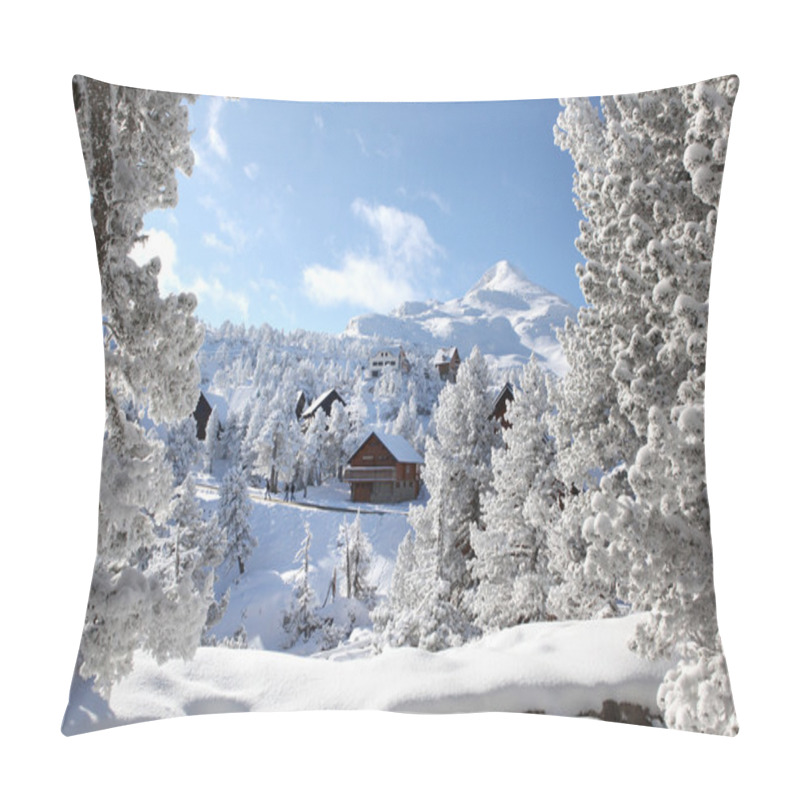 Personality  Wooden Housing In The Snow Pillow Covers