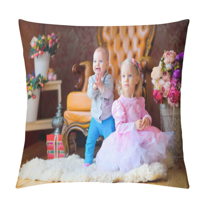 Personality  Two Beautifu Sisters Pillow Covers