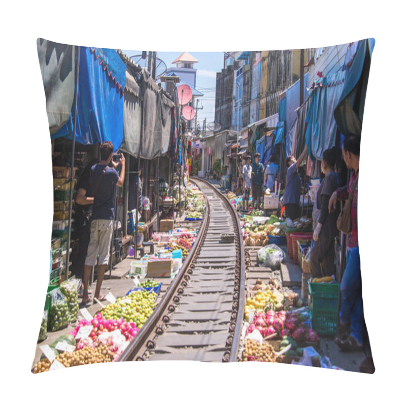 Personality  Samut Songkhram, Thailand-SEP 12,2017: The Famous Railway Market Or Folding Umbrella Market At Maeklong, Thailand, One Of Famous Market Landmark In Thailand. Pillow Covers