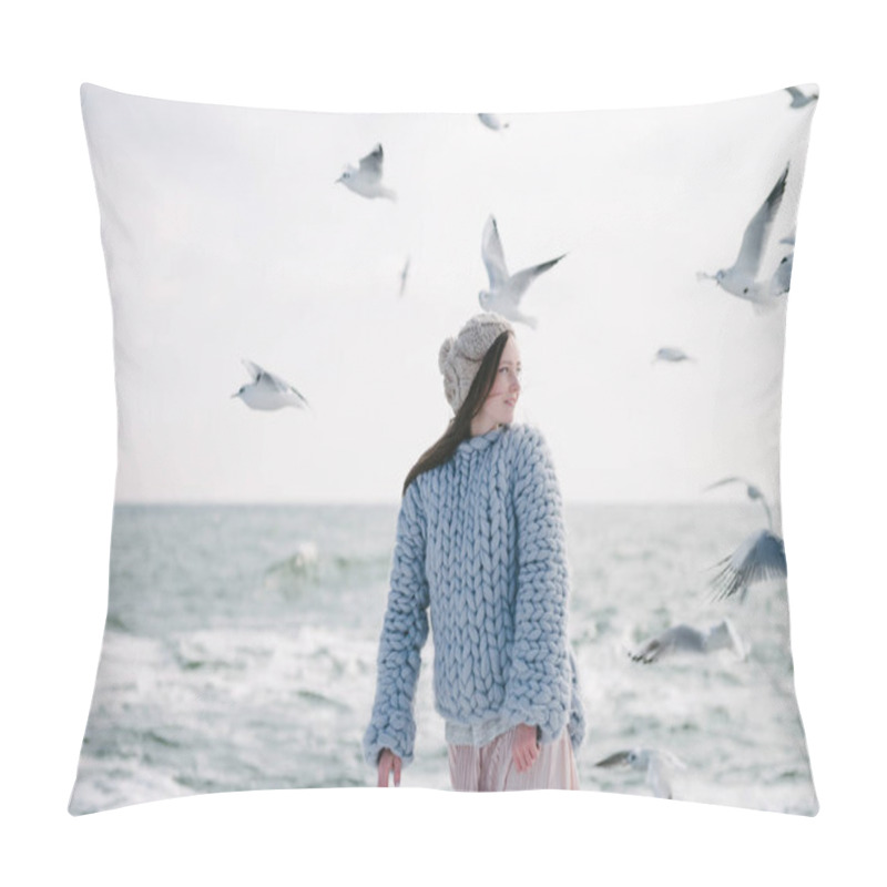 Personality  Young Girl Pillow Covers