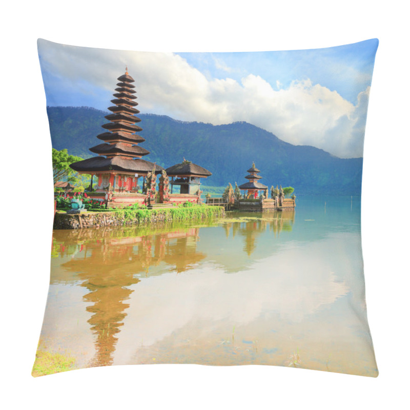 Personality  Pura Ulun Danu Pillow Covers