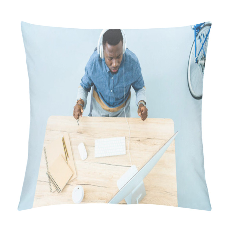 Personality  Freelancer Pillow Covers