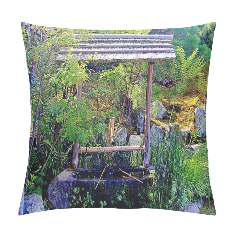 Personality  A Serene Photograph Of A Traditional Japanese Temple Surrounded By Lush Greenery And A Beautifully Landscaped Zen Garden. A Tranquil Stone Path Leads Through The Garden, Creating A Peaceful And Harmonious Atmosphere. Pillow Covers