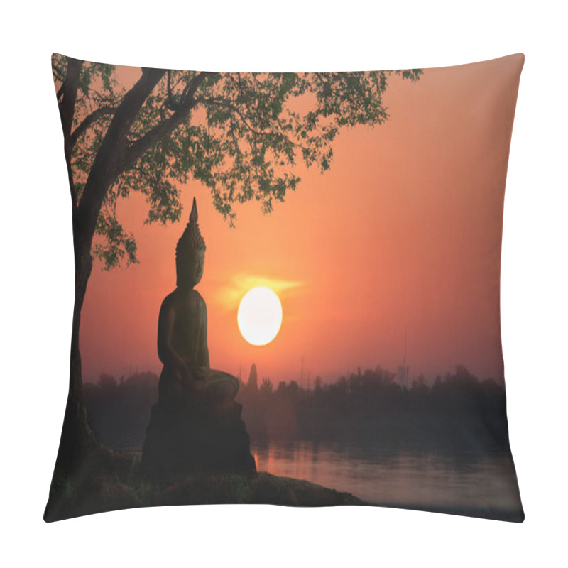 Personality  Water Reflection Silhouette Of Buddha On Sunset With Mountain Be Pillow Covers