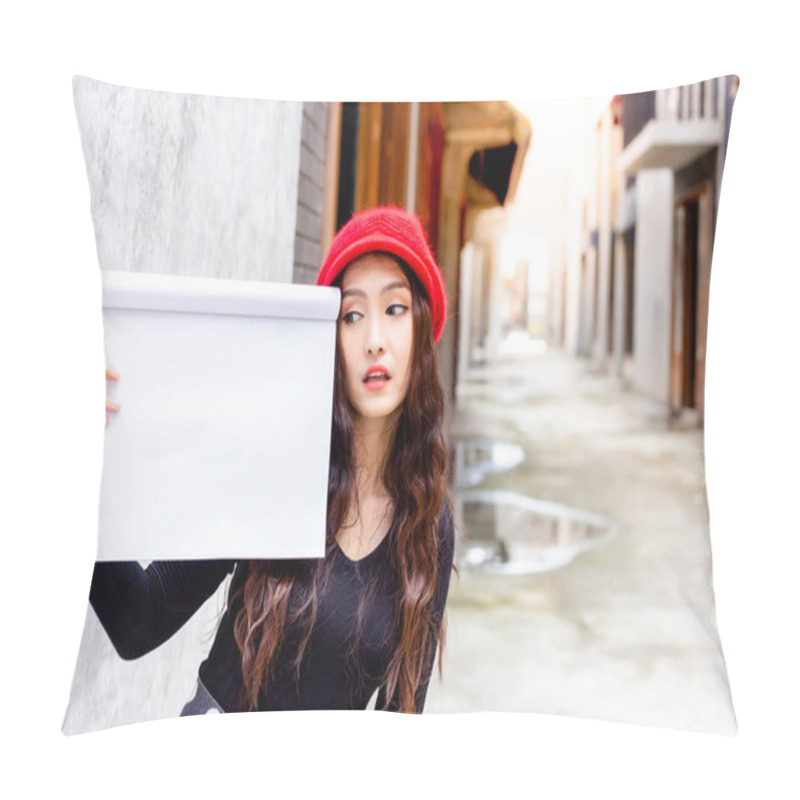 Personality  Charming Beautiful Woman Is Looking At Empty Paper Or Copy Space. Gorgeous Woman Holds Book Of Drawing At The Town. Attractive Beautiful Woman Acts Like A Amazing, Admiring, Like Or Love Advertising Pillow Covers