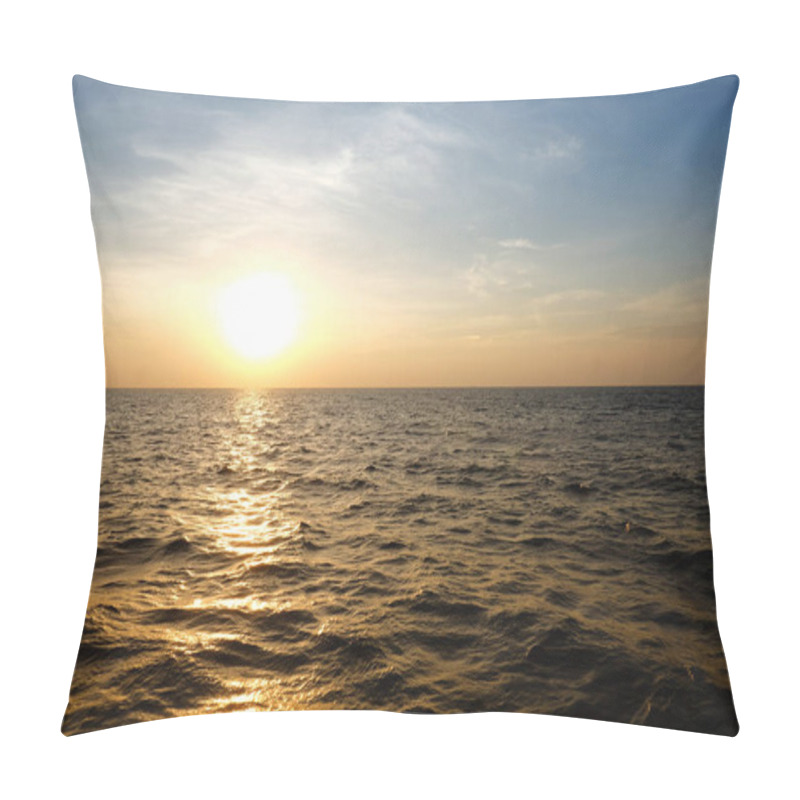 Personality  Samaesarn Island In Evening Sunset View ,Chong Samaesarn Is A Popular Tourist Destination Thailand. Pillow Covers