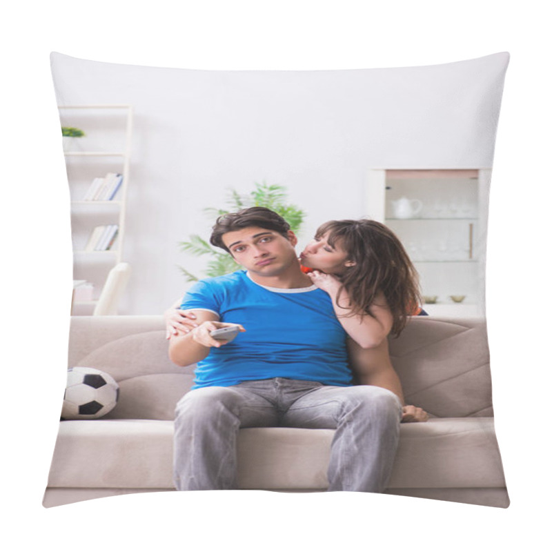 Personality  Wife Unhappy That Husband Is Watching Football Pillow Covers