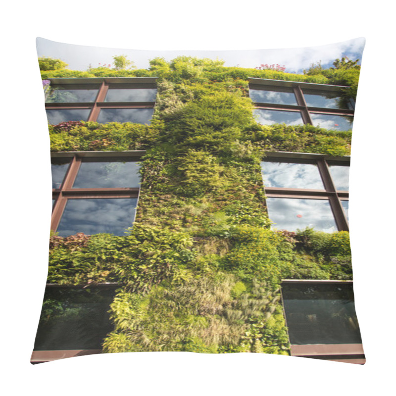 Personality  Green Wall. Pillow Covers