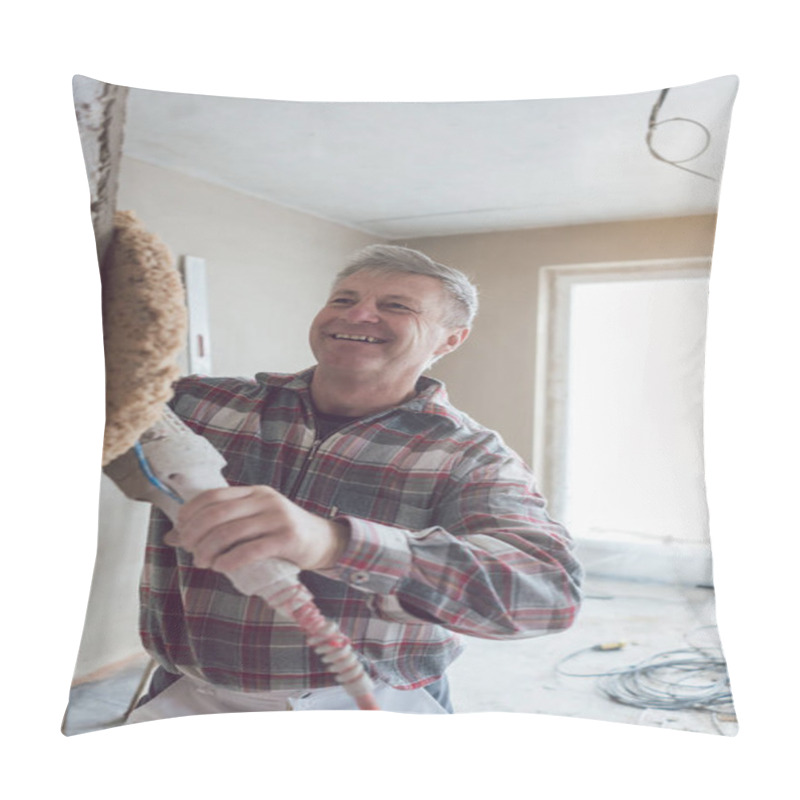 Personality  Plasterer Smoothing Interior Wall Of New Homes With Machine Pillow Covers