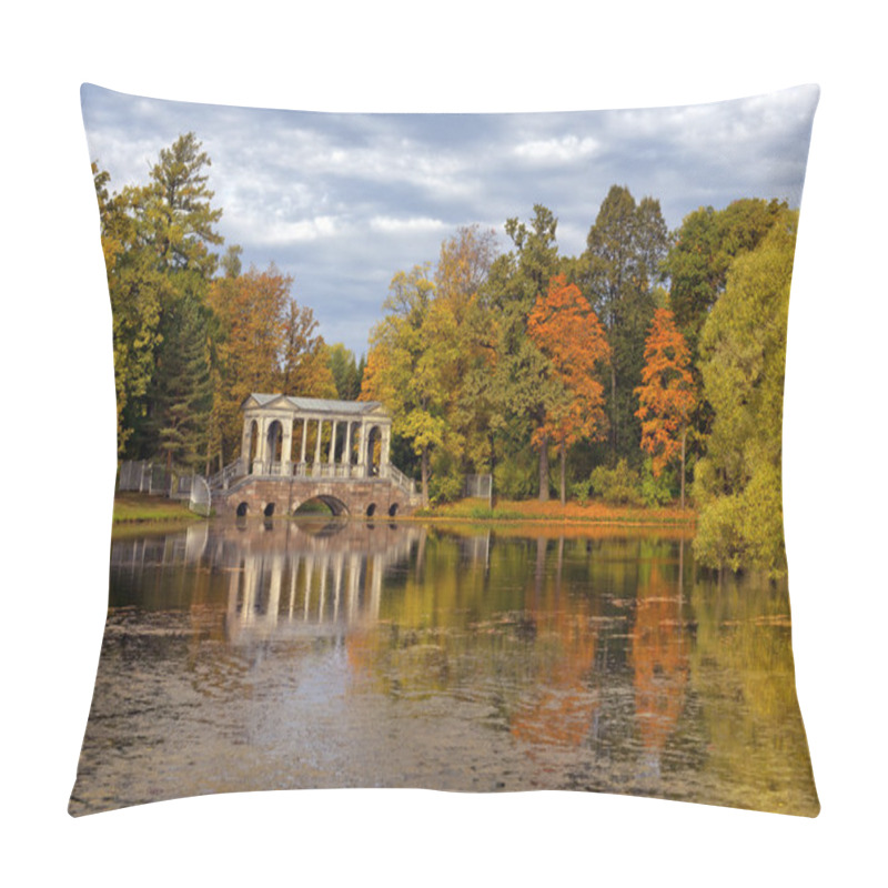 Personality  Marble Bridge In Tsarskoye Selo (Pushkin), Saint-Petersburg In Autumn Pillow Covers