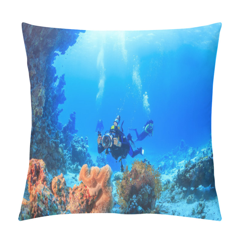 Personality  Divers Examined The Coral Reef, Red Sea, Egypt Pillow Covers