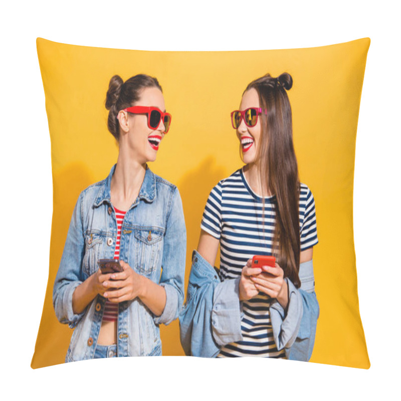 Personality  Two Brunette Hair Lady In Glasses Spectacles Street Style Stylis Pillow Covers