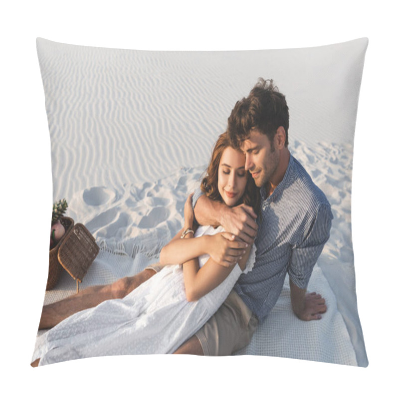 Personality  Young Couple Hugging While Having Picnic On Beach Pillow Covers