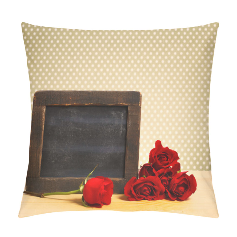 Personality  Blank Rustic Blackboard With Roses Pillow Covers