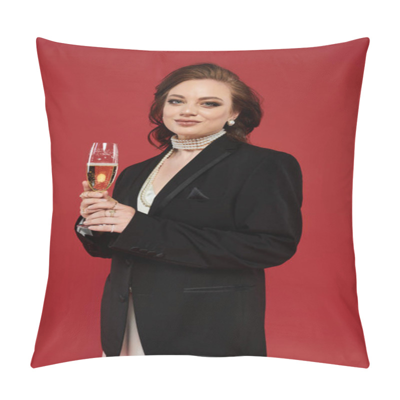 Personality  Dressed Beautifully In Formal Attire, A Young Woman Raises Her Champagne Glass In Celebration. Pillow Covers