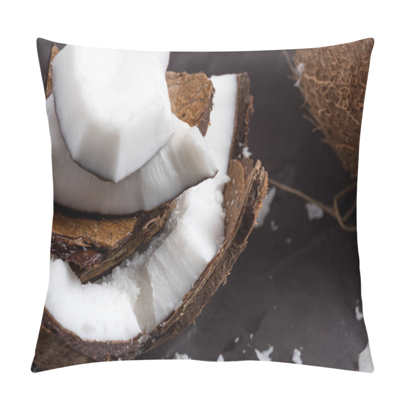 Personality  Pieces Of Ripe Tropical Coconut Pillow Covers